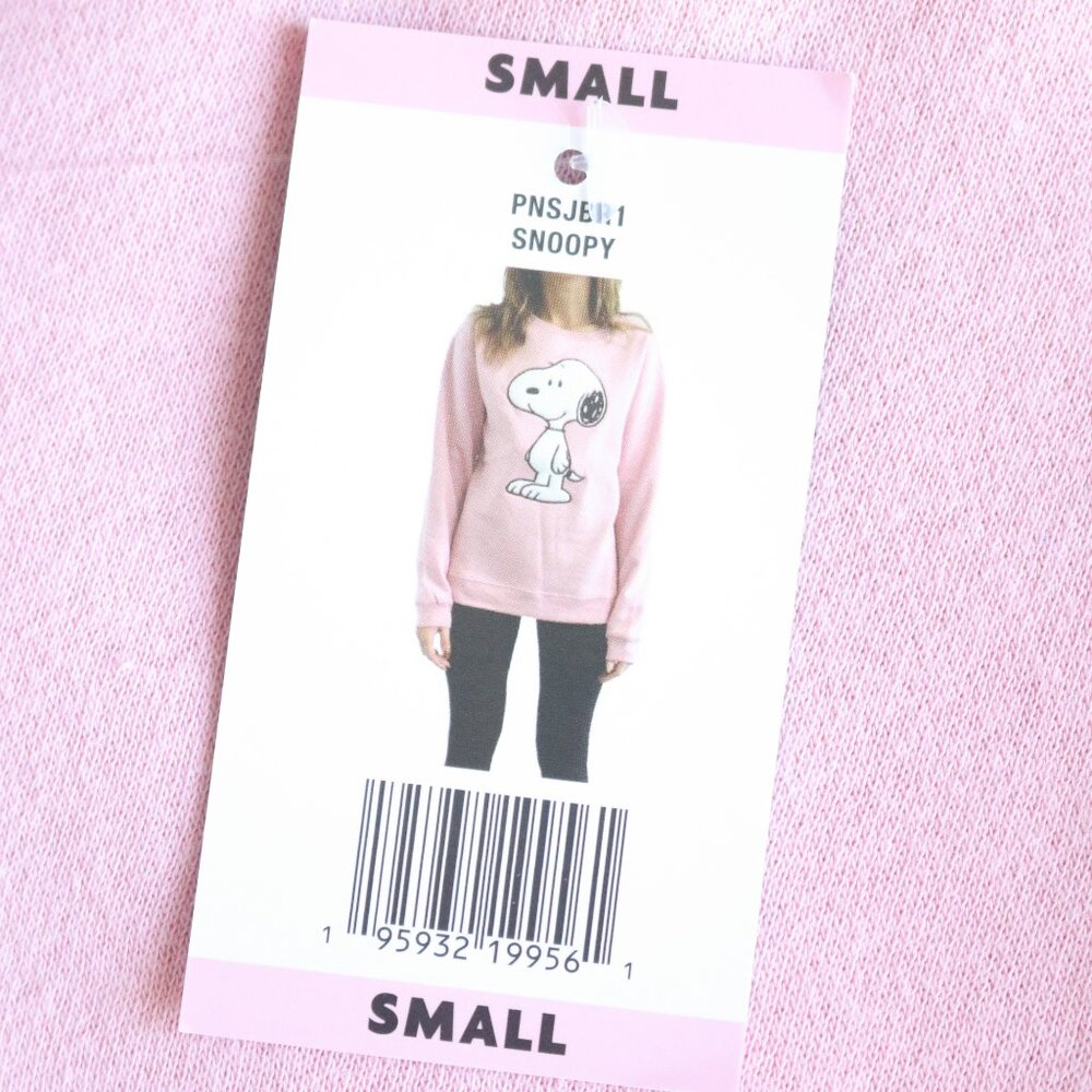 Peanuts | Snoopy Chenille Embroidered Patch Soft Fleece Pink Sweatshirt NWT | S - Picture 5 of 13